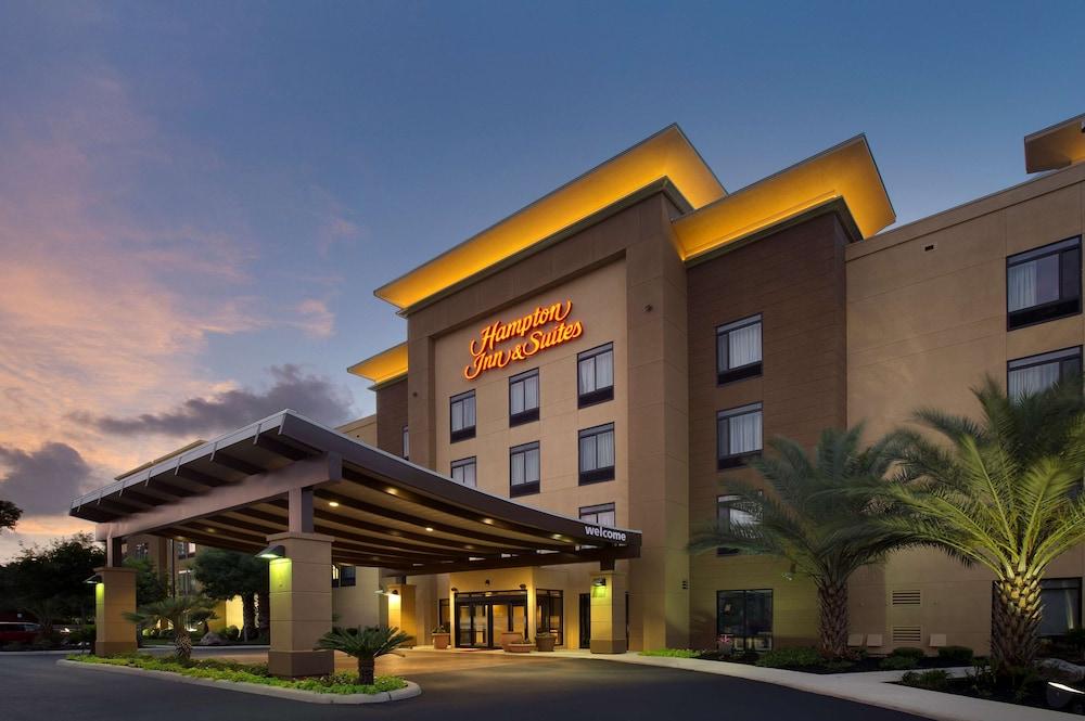 Hampton Inn & Suites San Antonio Northwest/Medical Center - Featured Image