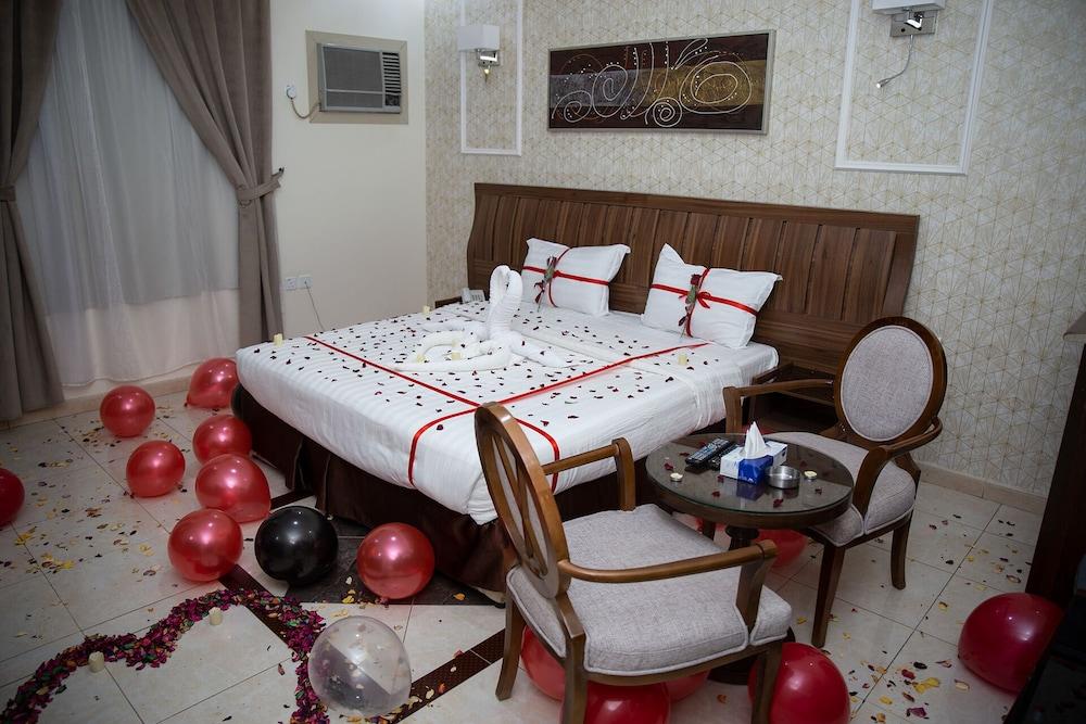 Almawasem Alarbaa Hotel Suites - Room