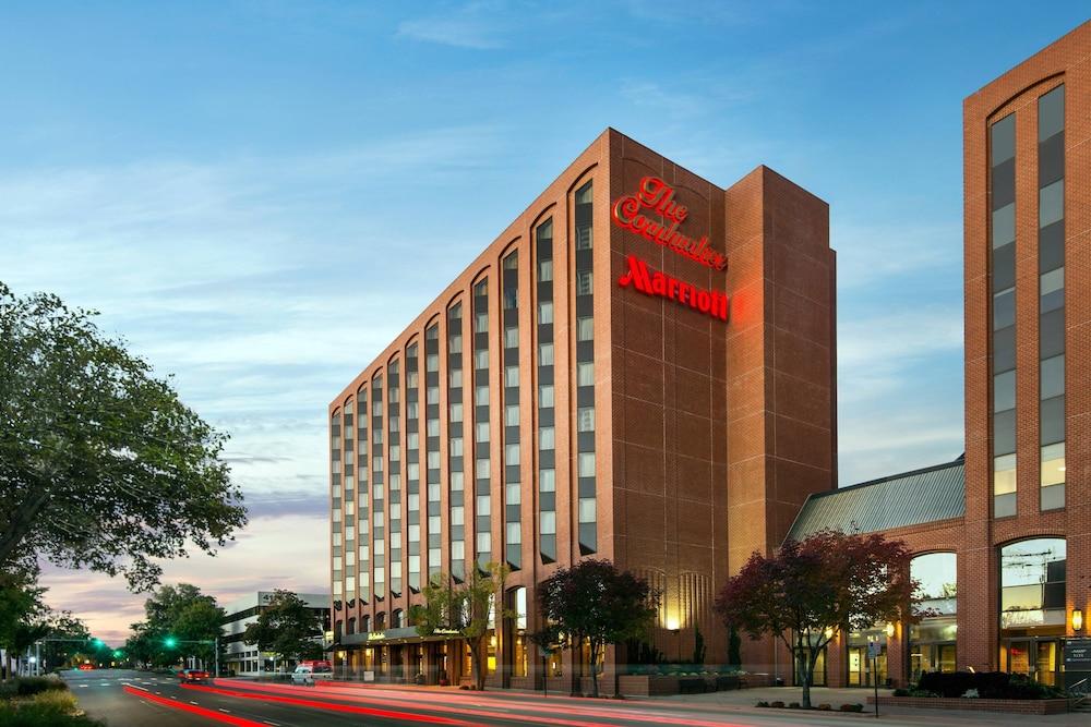 The Lincoln Marriott Cornhusker Hotel - Featured Image