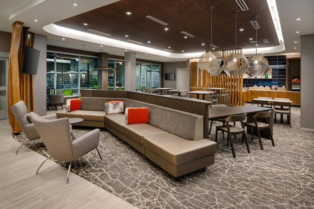 SpringHill Suites by Marriott Indianapolis Keystone - Lobby