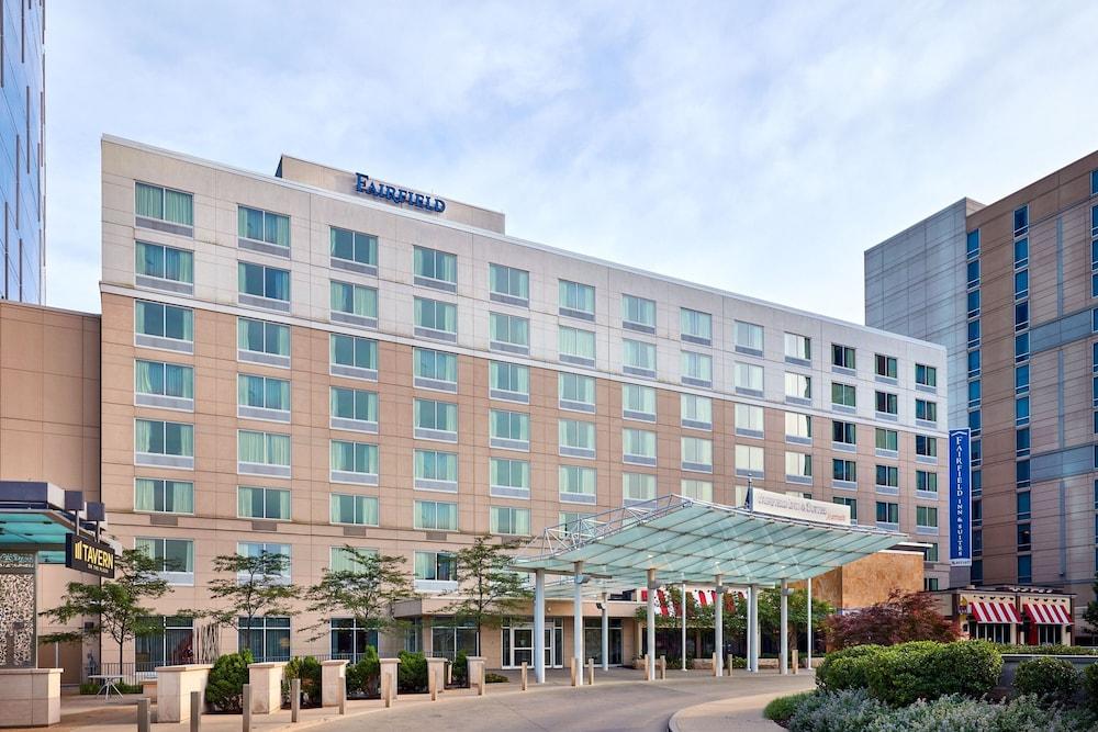 Fairfield Inn & Suites by Marriott Indianapolis Downtown - Exterior