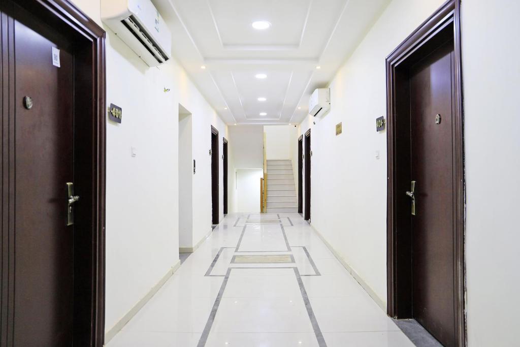 OYO 624 Home Al Muhaisni Residential Commercial Complex - Studio - Other
