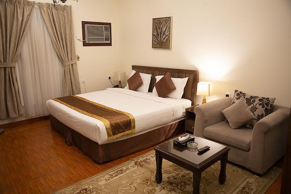 Almawasem Alarbaa Hotel Suites - Room