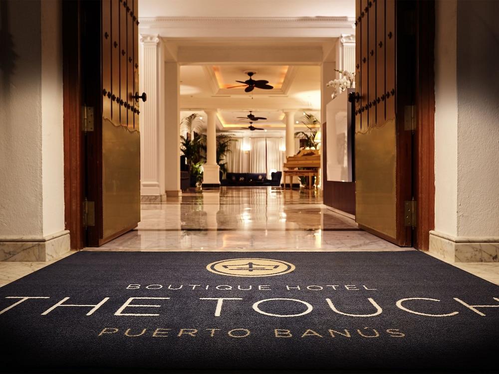 Hotel The Touch Puerto Banús - Interior Entrance