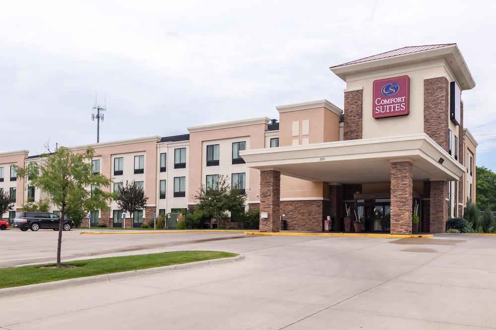 Comfort Suites East Lincoln - Mall Area - Featured Image