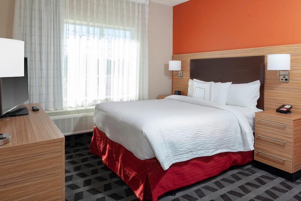 TownePlace Suites by Marriott San Antonio Westover Hills - Room