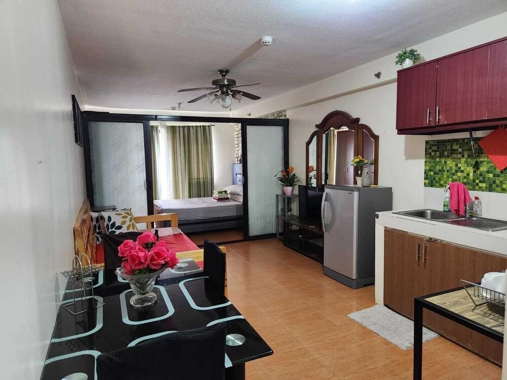 1 Bedroom Condo at One Oasis Condominuim - Featured Image