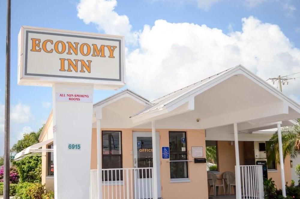 Economy Inn West Palm Beach - Featured Image