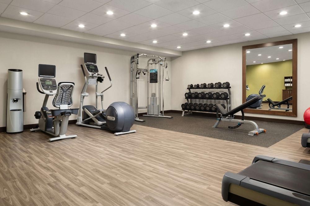 Hampton Inn Fairfax City - Fitness Facility