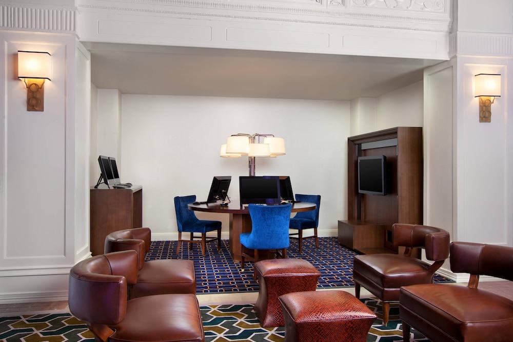 The Gunter Hotel San Antonio Riverwalk - Lobby Lounge