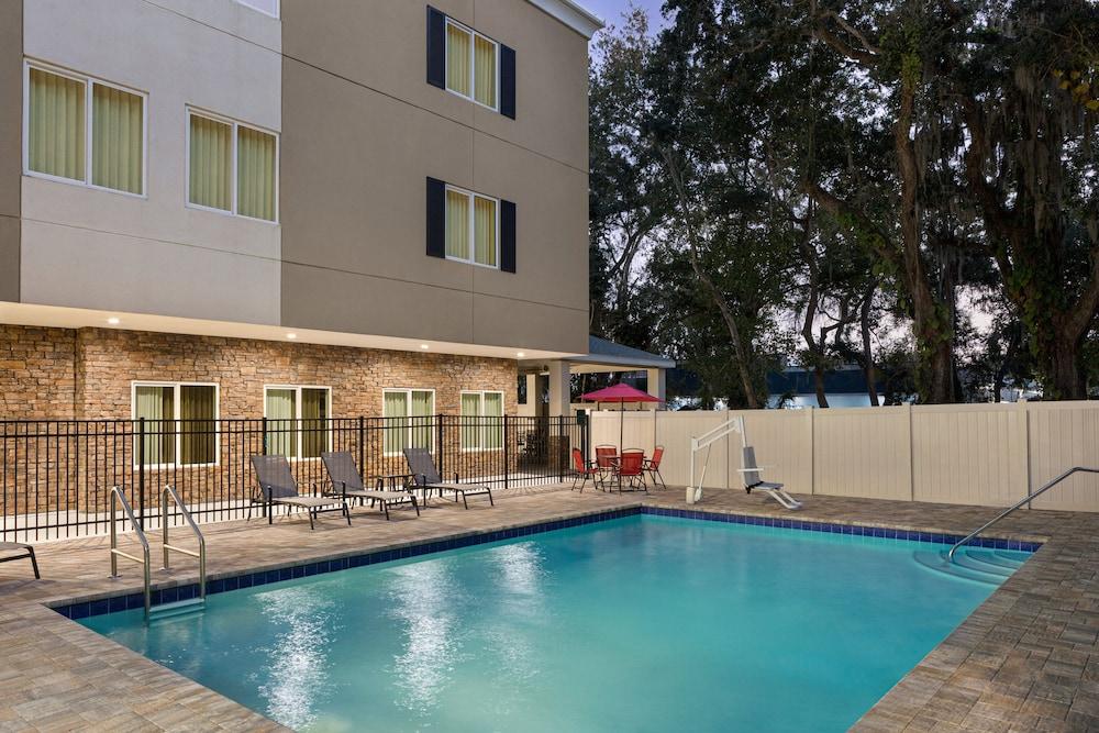 Candlewood Suites Safety Harbor - Clearwater NE, an IHG Hotel - Pool