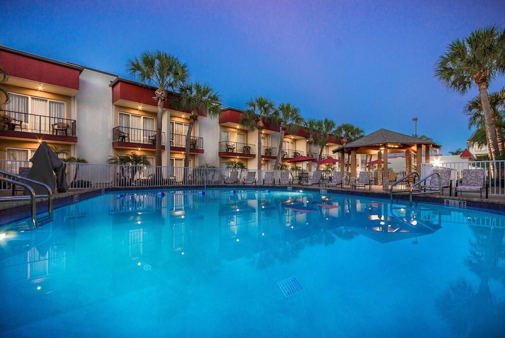 La Quinta Inn by Wyndham Clearwater Central - Featured Image