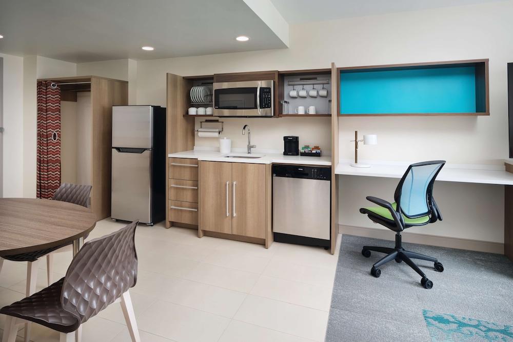 Home2 Suites by Hilton Towson - Room