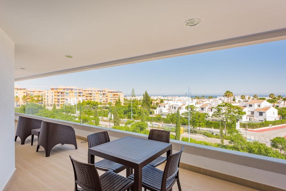 Aqua Apartments Vento, Marbella - Featured Image