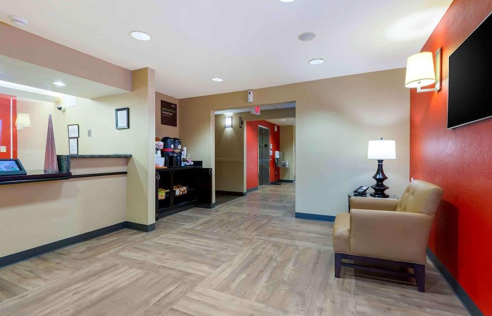 Extended Stay America Suites Washington DC Fairfax - Lobby