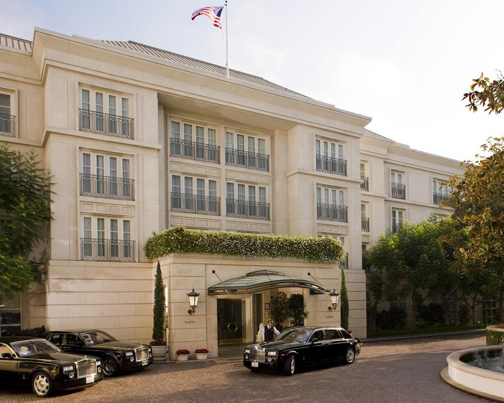 The Peninsula Beverly Hills - Featured Image