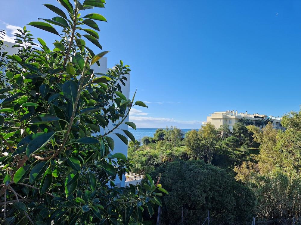 Villa Costa Marbella - Featured Image