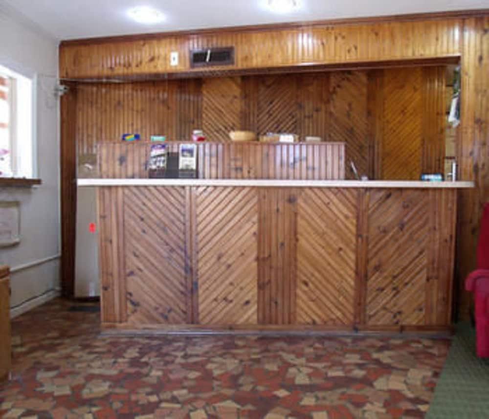 Woodlawn Hills Motel - Reception