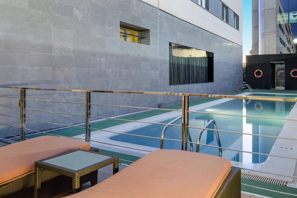 AC Hotel Murcia by Marriott - Pool