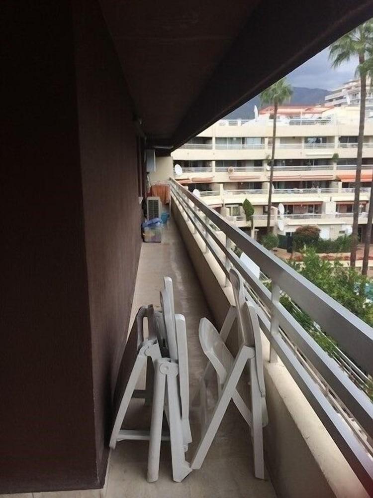 Parque Marbella Apartments - Balcony
