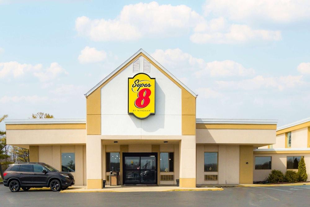 Super 8 by Wyndham Indianapolis South - Exterior