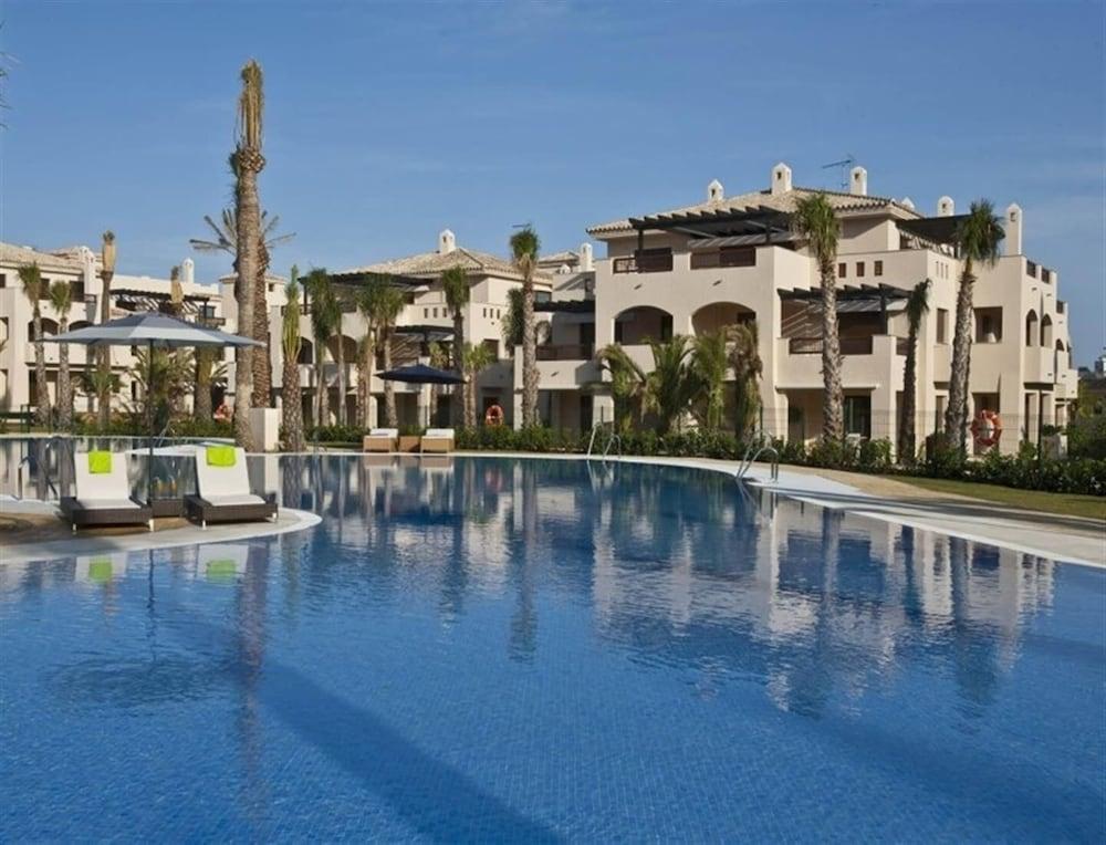 Luxury Penthouse Puerto Banus, Marbella - Outdoor Pool