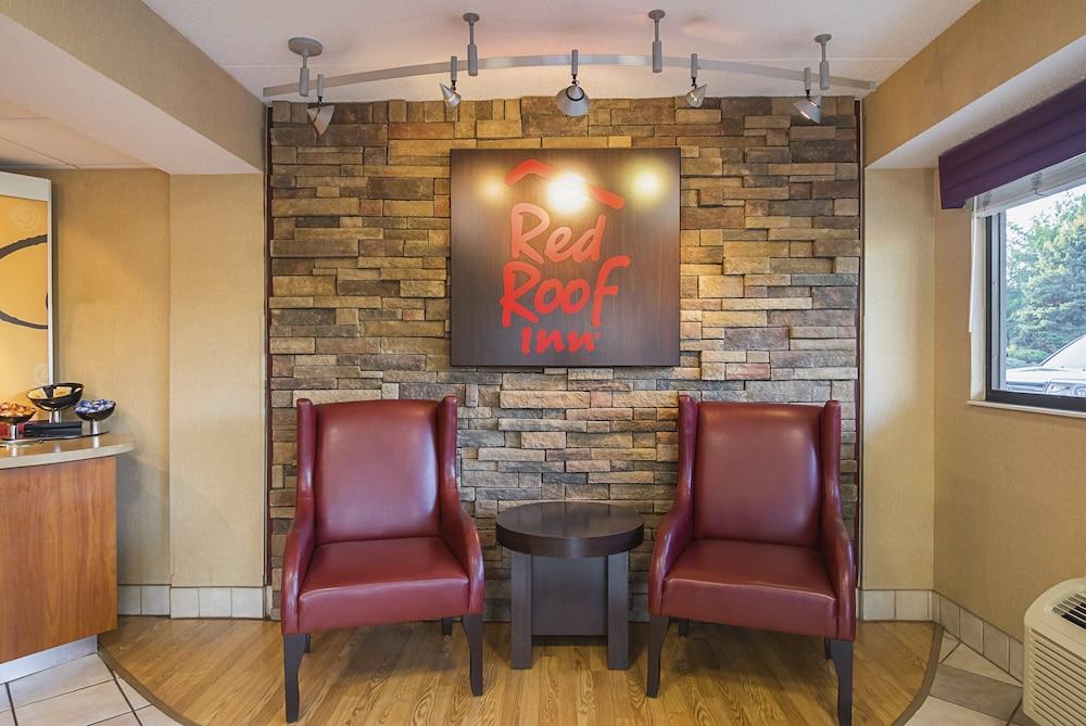 Red Roof Inn Indianapolis North - College Park - Lobby Lounge
