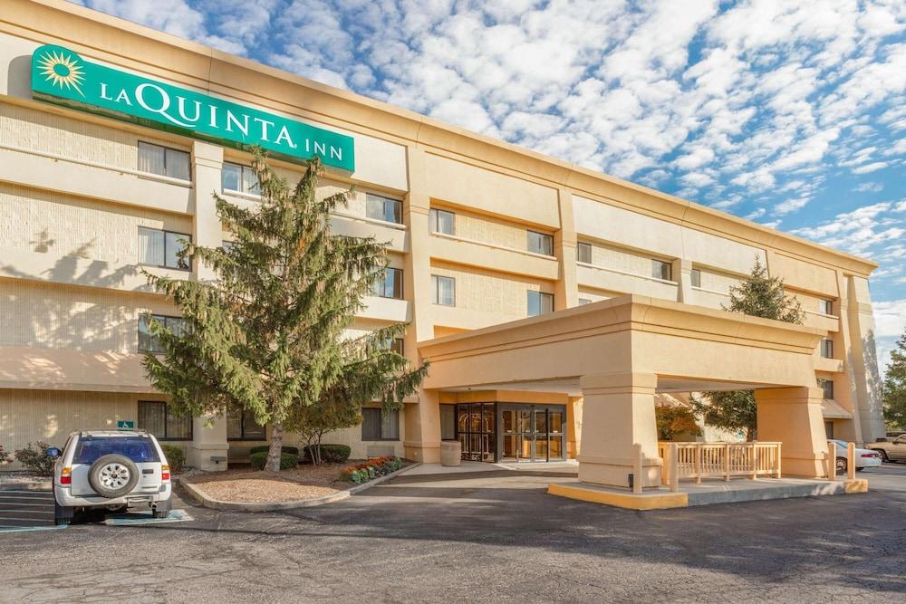 La Quinta Inn by Wyndham Indianapolis East-Post Drive - Featured Image