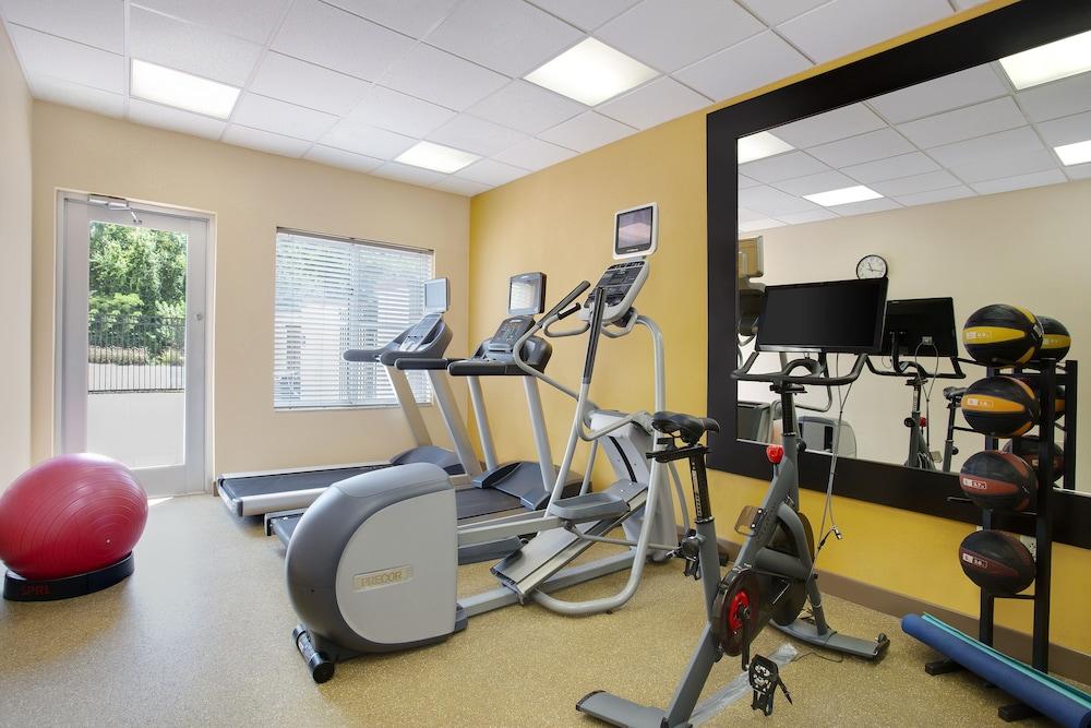 Courtyard by Marriott San Antonio Airport/North Star Mall - Fitness Facility