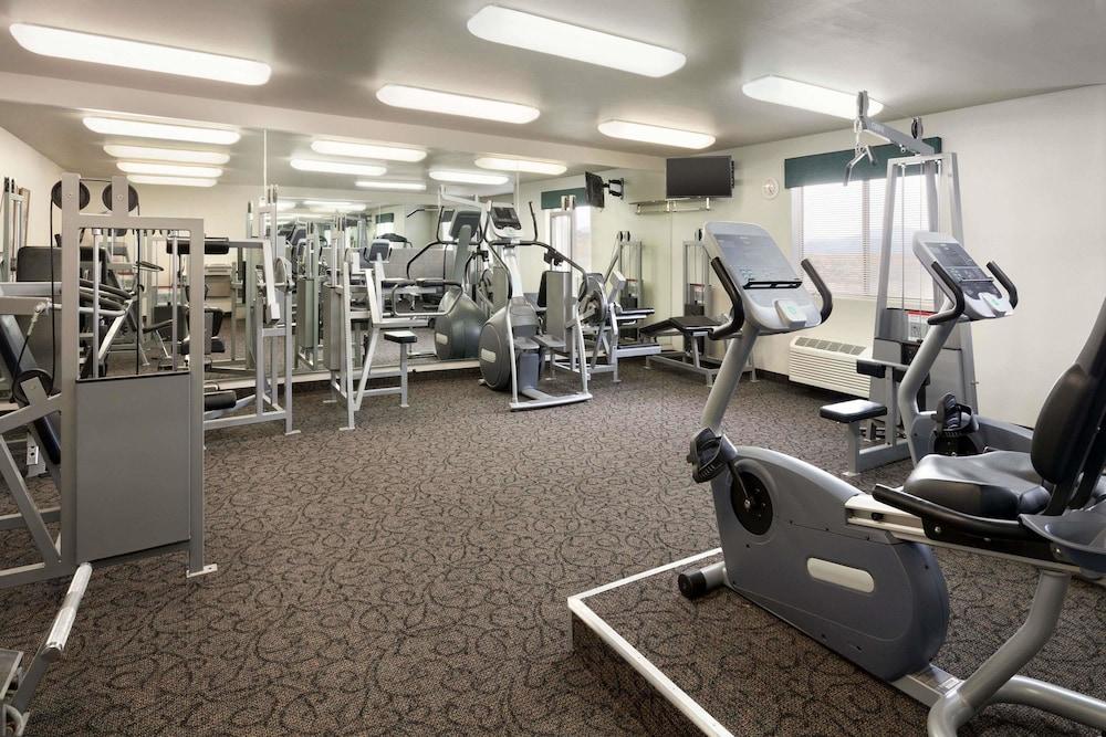 Travelodge by Wyndham Milford - Fitness Facility