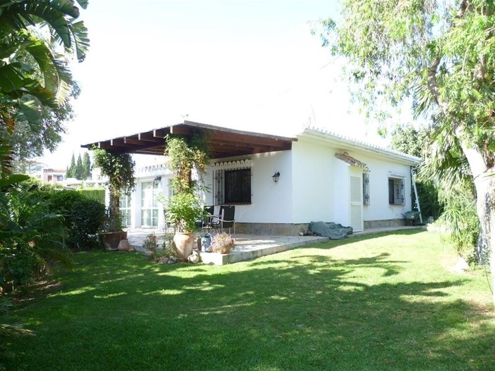 Private Cosy Villa in Marbella Area - Exterior