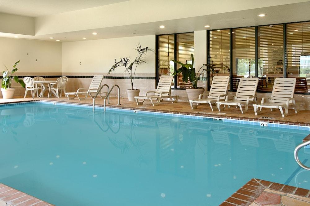 Holiday Inn Express & Suites Indianapolis Northwest, an IHG Hotel - Indoor Pool