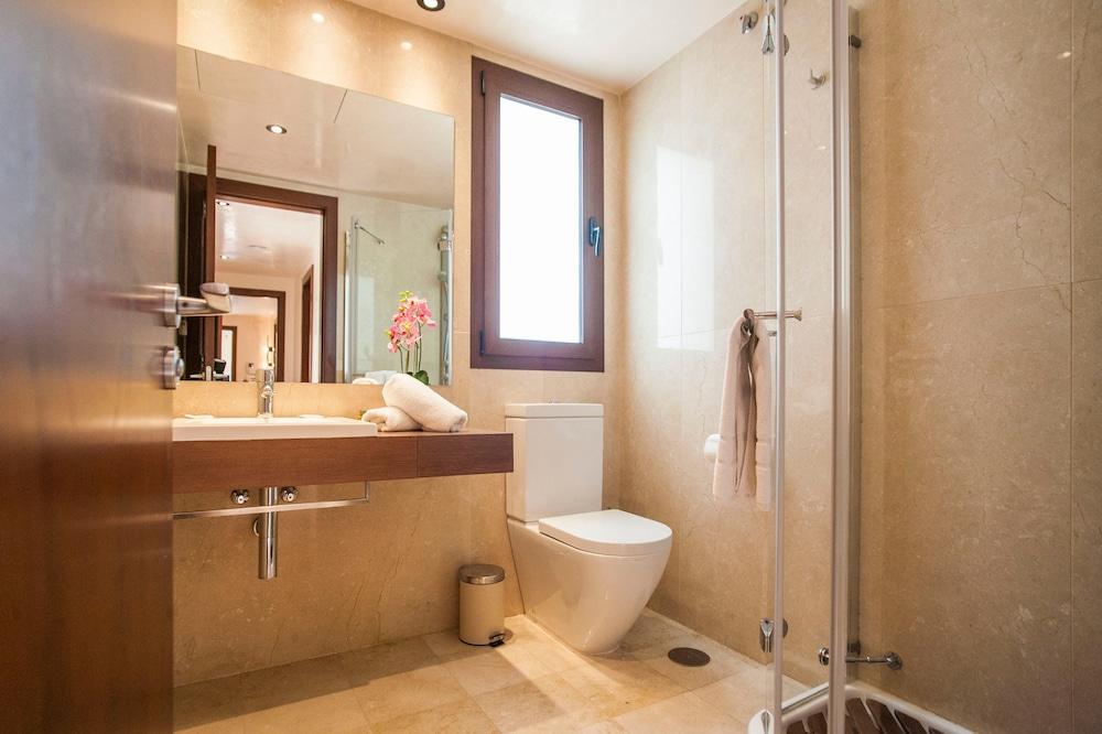 Medina Luxury Penthouse - Bathroom