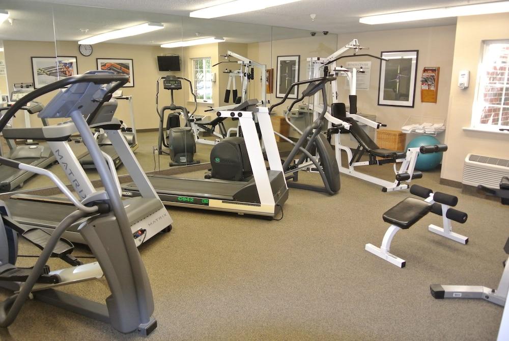 Candlewood Suites Washington-Fairfax, an IHG Hotel - Fitness Facility
