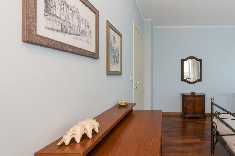 Appartamento con vista a San Donato - Interior