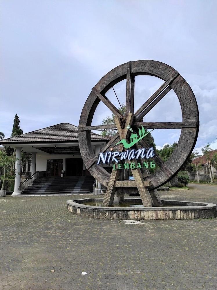 Nirwana Hotel Lembang - Featured Image