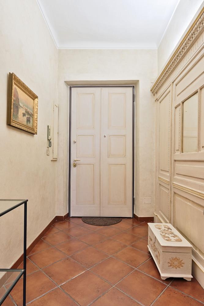 Arsenale Art Apartment - Interior
