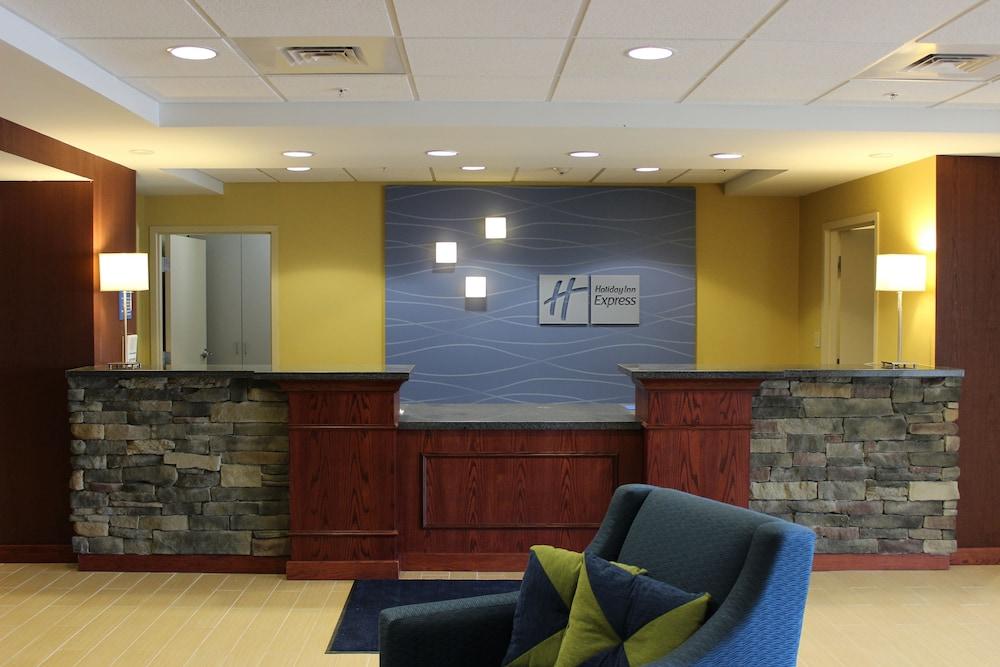 Holiday Inn Express & Suites Milford, an IHG Hotel - Featured Image