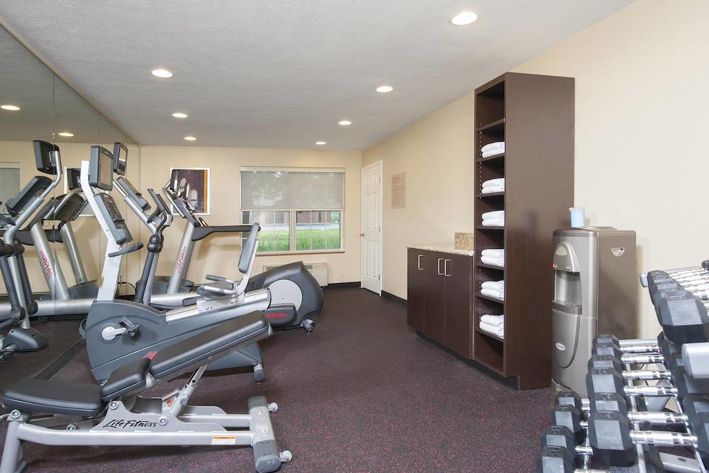 TownePlace Suites by Marriott Indianapolis Park 100 - Fitness Facility