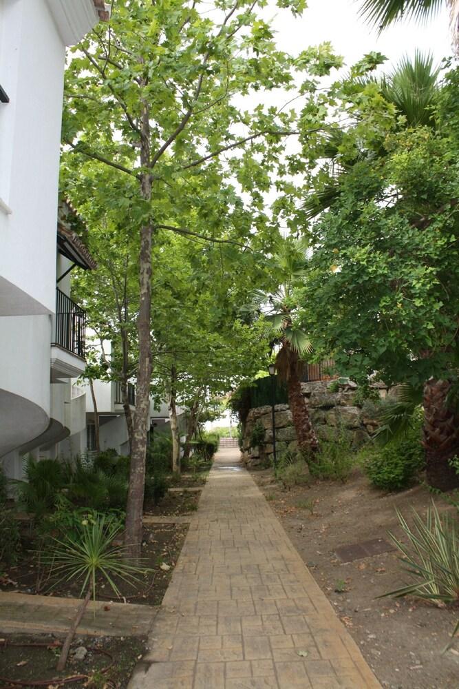 Casa en Marbella - Property Grounds