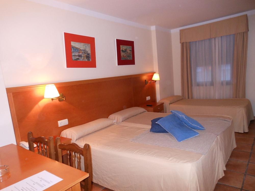 Hotel Doña Catalina - Room