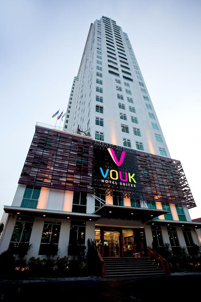 Vouk Hotel Suites - Featured Image