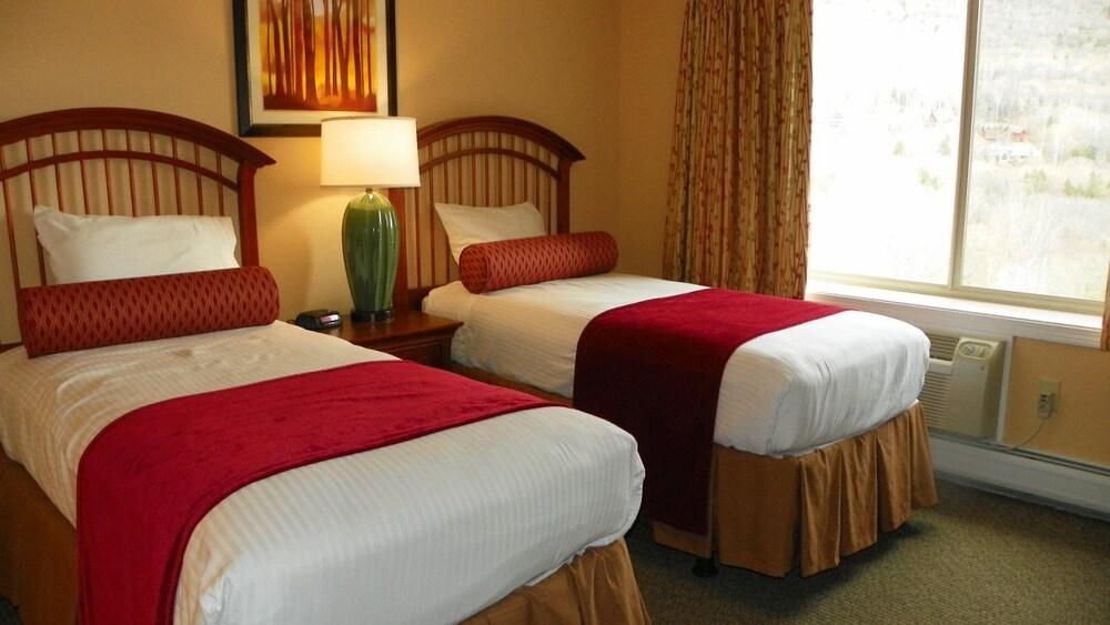 2 Bedroom Condo Winter Retreat at Pollard Brook Resort Near Loon Mountain - PB Feb 19th-26th, 2lev - Room