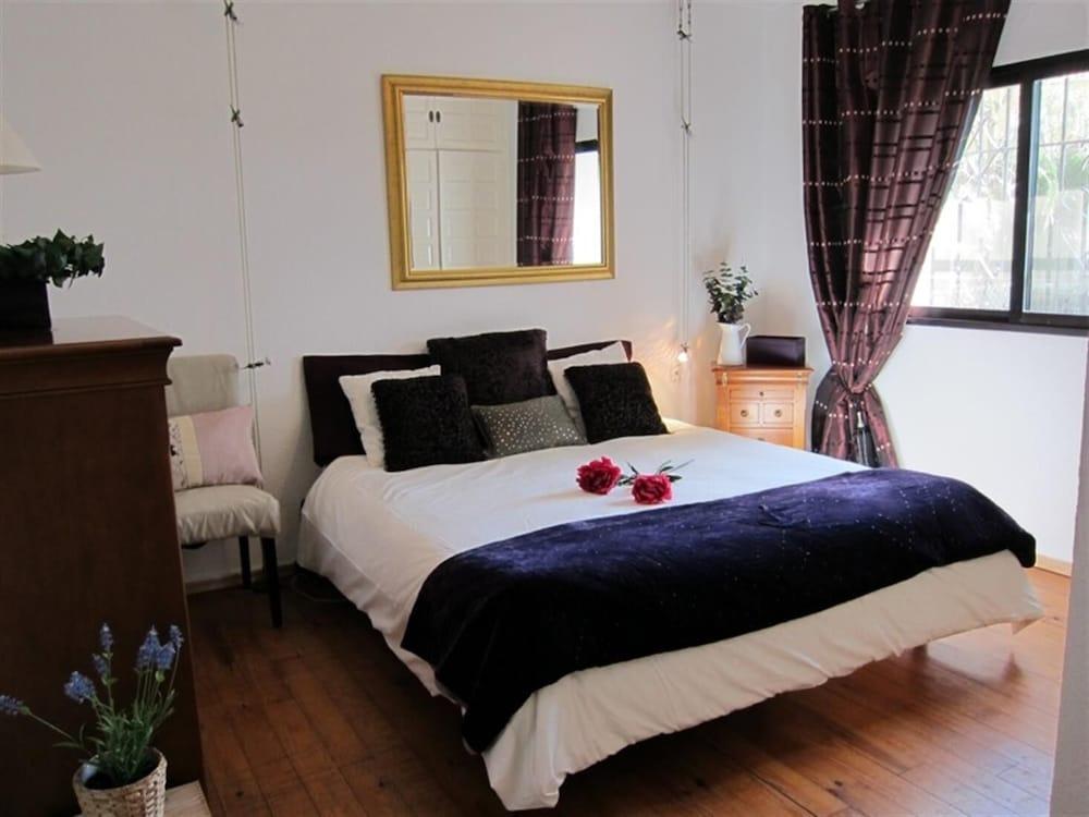 Private Cosy Villa in Marbella Area - Room