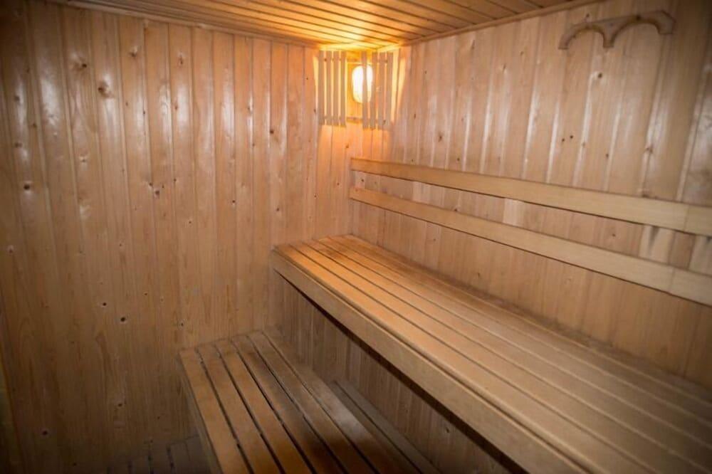 Marbella Real Suite - Sauna