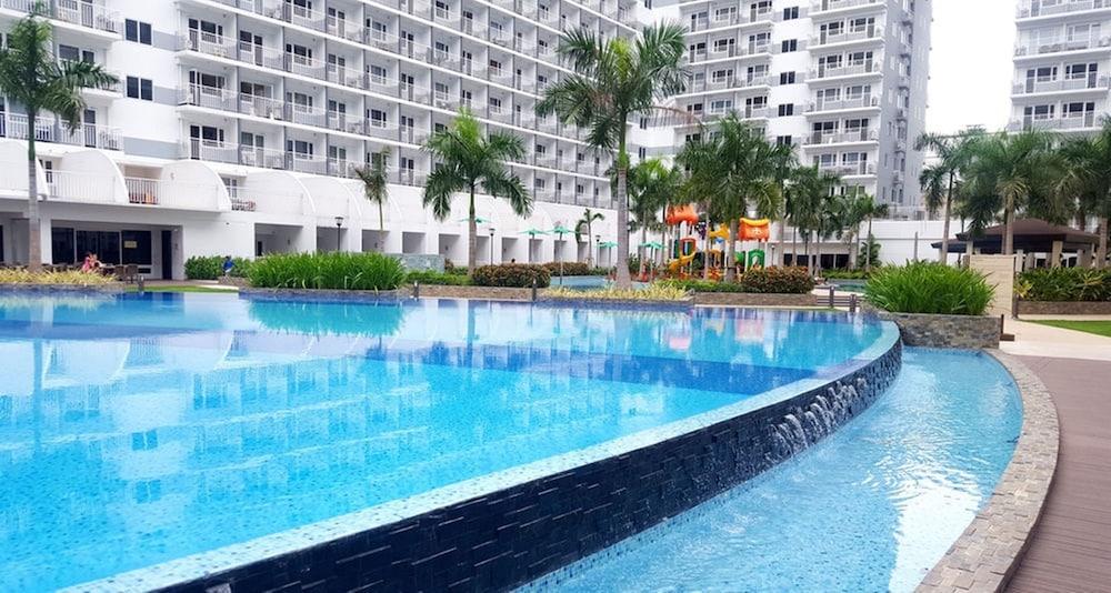 CondoDeal at Shell Residences Moa Pasay - Outdoor Pool