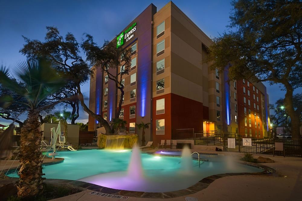 Holiday Inn Express & Suites San Antonio Medical-Six Flags, an IHG Hotel - Featured Image