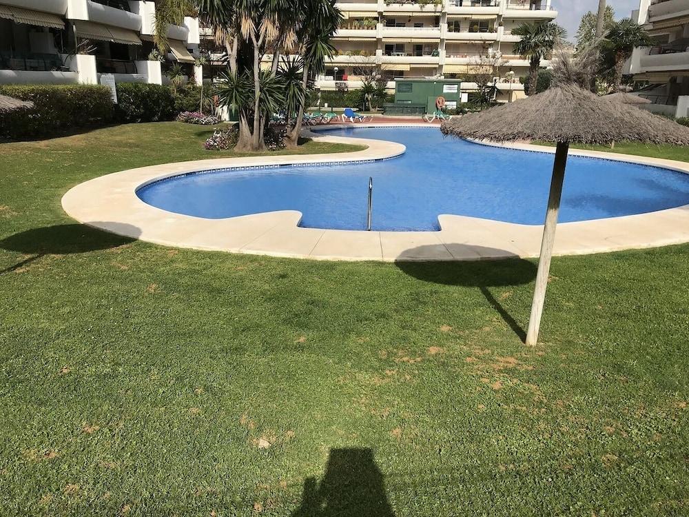 Benavista Guadalmina Alta - Outdoor Pool