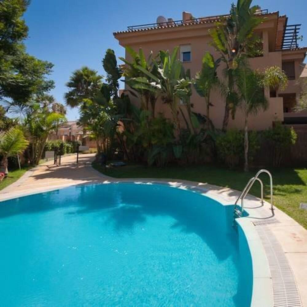 Apartamentos Residencial Playa Alicante - Outdoor Pool