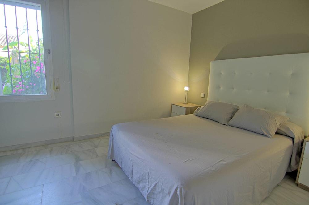 Apartamento Costabella - Room